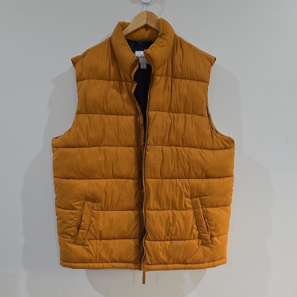 Old Navy Men's Orange Quilted Puffer Vest XXL Tall Mid-Length Casual Fall Winter